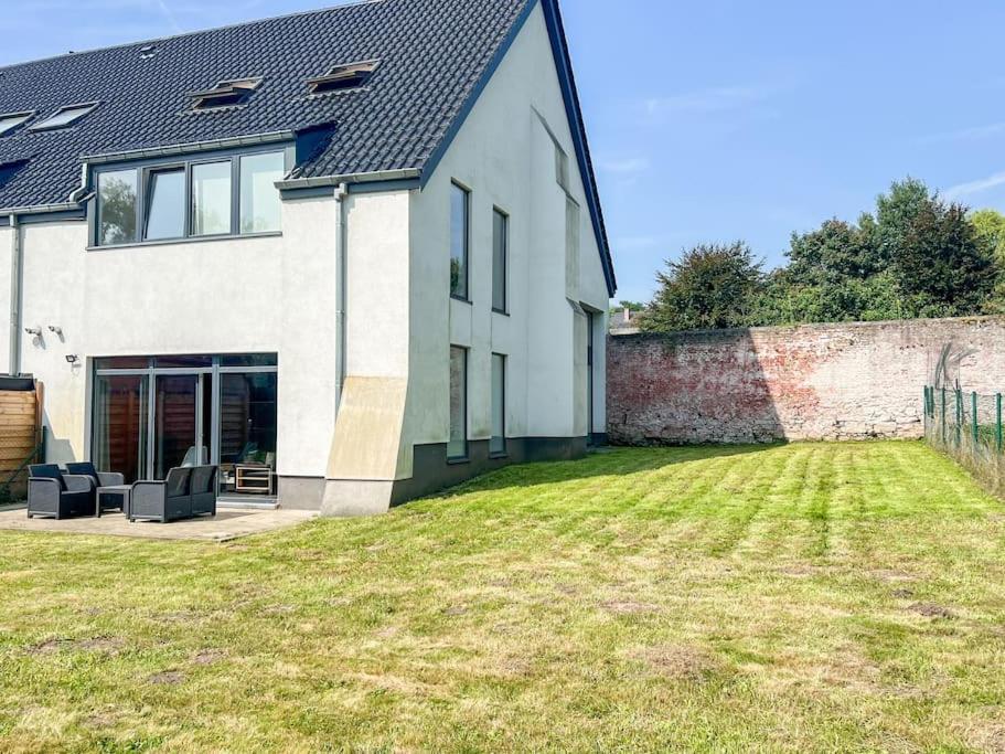 Charmant Logement Brugelette Proche De Pairi Daiza Exterior photo